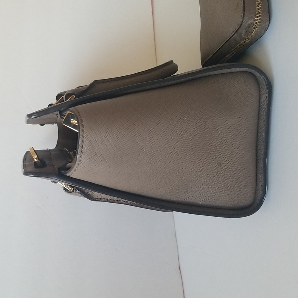 Michael kors bag - Picture 8 of 12